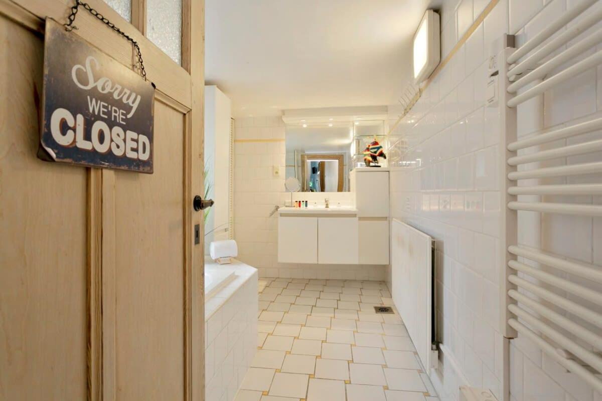 Huswell - Charming Town House In Historic Center Of Bruges Βίλα Εξωτερικό φωτογραφία