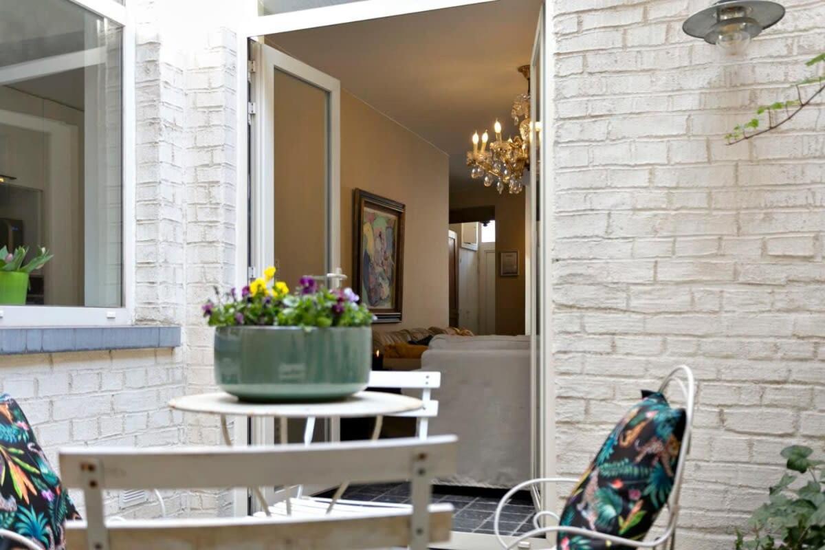 Huswell - Charming Town House In Historic Center Of Bruges Βίλα Εξωτερικό φωτογραφία